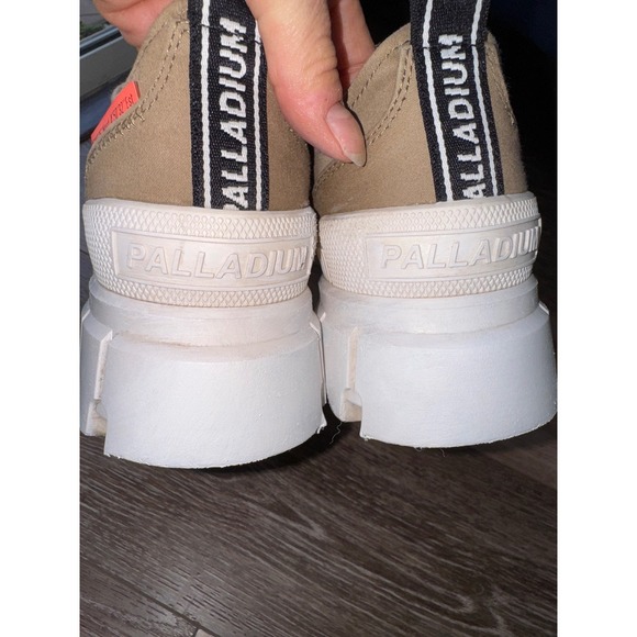 Palladium Women's Revolt Lo TX platform sneakers olive green size 11 - Picture 3 of 12